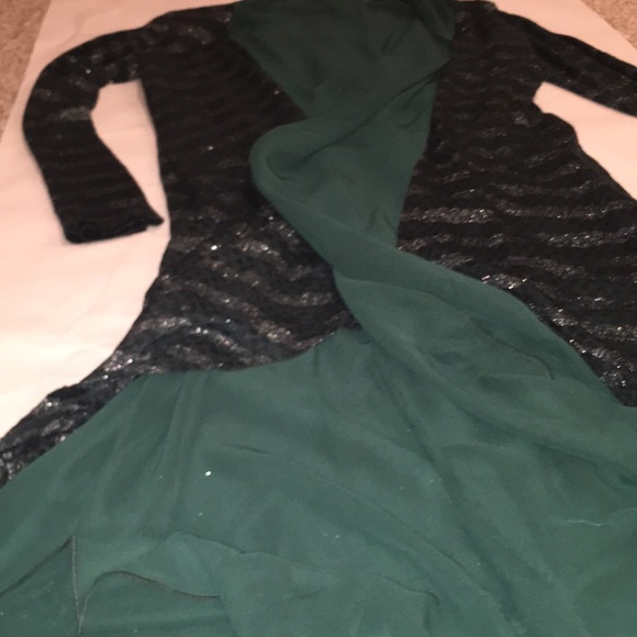 Cardigan - Picture 1 of 8